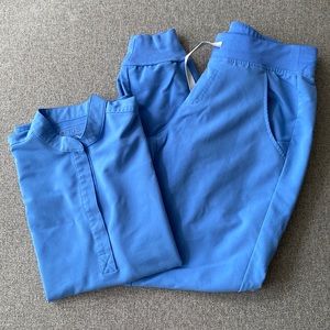 Figs Ceil blue scrub set